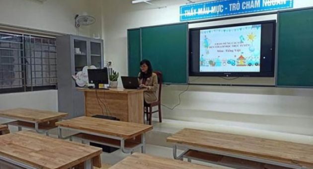 Thủ tướng Chính phủ chỉ đạo sớm mở cửa trường học trở lại sau Tết