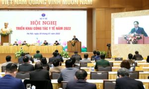 Thủ tướng yêu cầu nghiên cứu tiêm mũi 4 vắc xin COVID-19