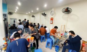 Hà Nội chỉ còn 4 quận vùng cam, còn lại là vùng vàng