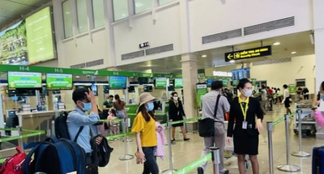 Bộ Y tế: Các địa phương tạo thuận lợi cho người dân trong nước về quê dịp Tết...