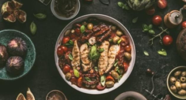 Những phong tục truyền thống “cầu may” trong năm mới trên khắp thế giới