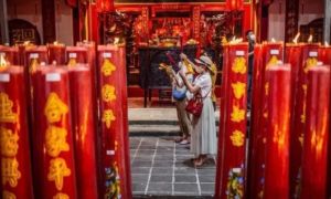 Hình ảnh người dân các nước tưng bừng đón Tết Nhâm dần