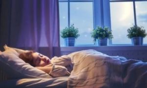 3 thói quen xấu trước khi ngủ này đang 'đánh cắp' chiều cao của con mà một số...