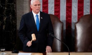 Cựu phó tổng thống Pence: 'Ông Trump sai rồi. Tôi không có quyền đảo ngược kết...