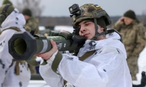 Lính Ukraine tập trận bằng vũ khí Mỹ,