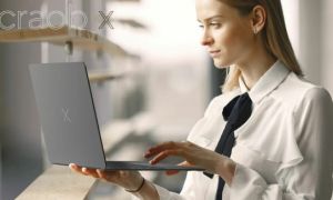 Chiếc laptop siêu mỏng nhờ không trang bị bất kỳ cổng kết nối nào