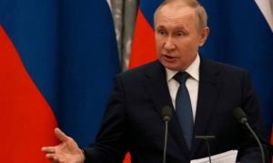 Nga: Không có chuyện Tổng thống Putin hứa với Tổng thống Pháp Emmanuel không...