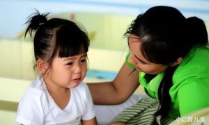 Khi trẻ mất bình tĩnh, nên làm theo hay chống lại trẻ? Cách bạn đối phó với...