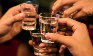 Mắc ung thư vì sở thích 8.000 đồng mỗi ngày