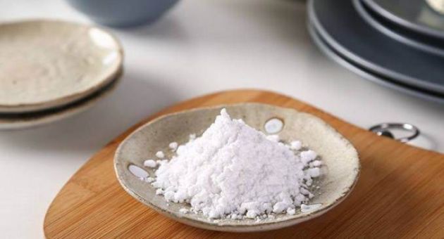 Miếng cọ thép nướng trên lửa, rất nhiều người không biết công dụng của nó là...