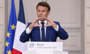 Tổng thống Macron: Giá năng lượng ở Pháp sẽ tăng 15%