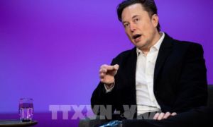 Tỷ phú Elon Musk chính thức tiếp quản Twitter