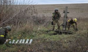 Ukraine kiểm soát tuyến đường huyết mạch ở miền Đông