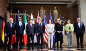 G7 đồng ý đặt giá cố định với dầu Nga