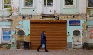 Những người Ukraine từ chối yêu cầu sơ tán, quyết bám trụ chờ Kherson giải phóng
