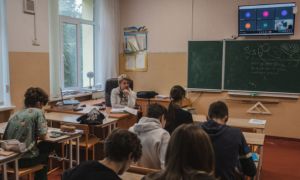 Kiev bỏ phiếu loại tiếng Nga khỏi trường công lập