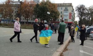 Ukraine tiến quân vào Kherson, ngợi ca chiến thắng