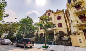Hà Nội yêu cầu ba đơn vị xử lý vụ biệt thự sai phép ở Cầu Giấy