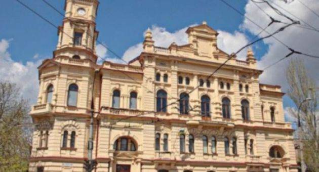 Ukraina nói Nga đã đánh cắp gần 15.000 bức tranh khỏi các bảo tàng ở Kherson
