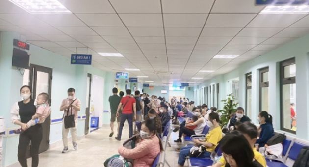 Tại sao nhiều trẻ liên tục ốm sốt sau đại dịch?