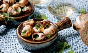 10 món ăn người Pháp cực kỳ ưa thích nhưng khiến du khách dè chừng