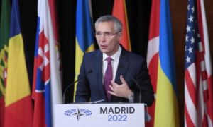 Tổng Thư ký NATO kêu gọi hỗ trợ quân sự cho Ukraine