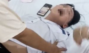 Hai học sinh lớp 6 lên cơn co giật khi ăn kẹo người lạ cho