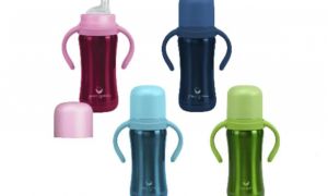 Mỹ thu hồi hơn 10.000 bình sữa em bé vì lo ngộ độc chì