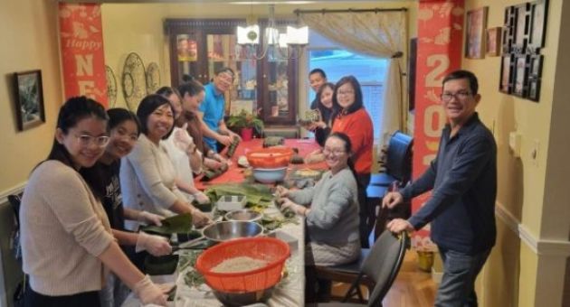 Nồi bánh chưng, bánh tét đón tết Việt ở nơi lạnh -6 độ C