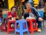 Độc đáo quán ăn vỉa hè của anh em Việt giữa lòng thủ đô Đức: Bàn inox, ghế nhựa, ống bơ mang từ Việt Nam, được tài tử nổi tiếng ghé thăm