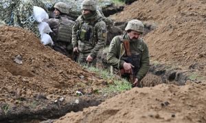 Vì sao Ukraine chưa phản công để đẩy lùi Nga trên chiến trường?