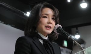 Đệ nhất phu nhân Hàn Quốc gây tranh cãi vì muốn cấm thịt chó
