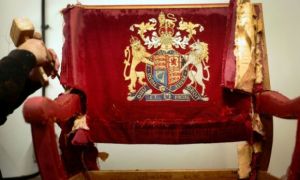 Những chiếc ghế lịch sử tại lễ đăng quang của Vua Charles
