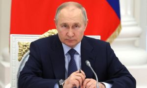 Đài Nga bị chiếm sóng, phát thông điệp giả giọng ông Putin