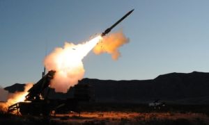 Syria đánh bật đòn tấn công của Israel, mảnh vỡ tên lửa phòng không bắn trúng...