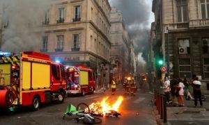 Thư Paris: Nước Pháp trong bạo lực