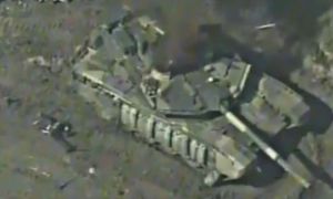 Video: Ukraine khoe hủy diệt xe tăng chiến đấu tối tân trị giá hơn 70 tỷ đồng...