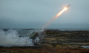 Mỹ chuyển thêm tên lửa 'hiệu quả 100%' cho Ukraine
