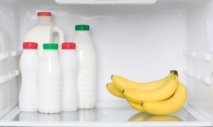 Làm thế nào để bảo quản chuối không bị thâm?