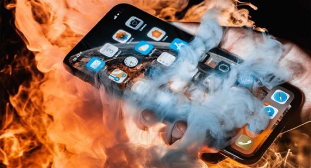 4 dấu hiệu nguy hiểm trước khi smartphone phát nổ
