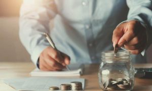 Sai lầm kinh điển khi tiết kiệm: Nhầm lẫn với hà tiện