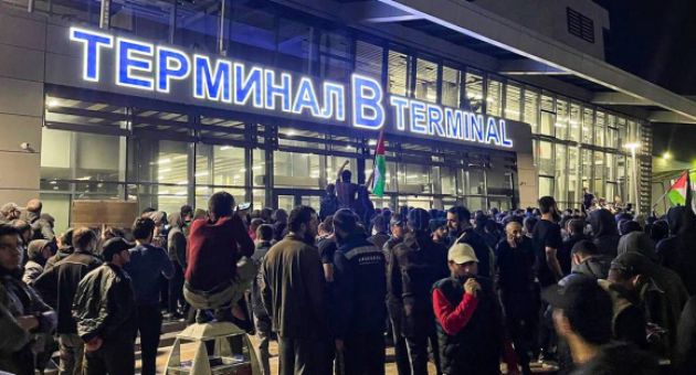 Nga bắt 60 người sau vụ đám đông tràn vào sân bay
