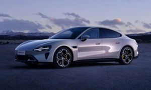 Xiaomi chế tạo ô tô điện cạnh tranh với Porsche và Tesla