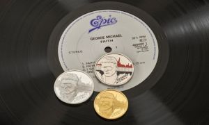 Anh phát hành đồng xu vinh danh biểu tượng âm nhạc George Michael