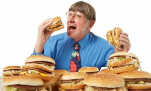 Người đàn ông giữ kỷ lục ăn hơn 34.000 chiếc hamburger