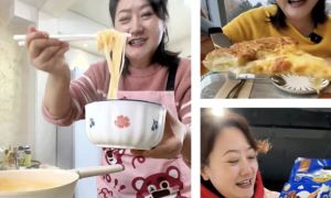 Người trẻ Trung Quốc tìm đến cha mẹ 'ảo'