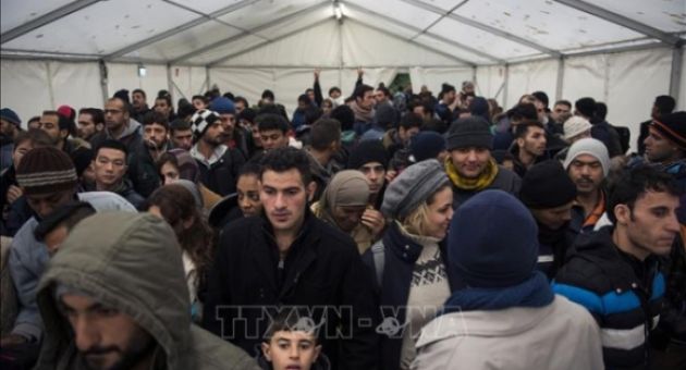 Đức áp dụng thẻ ghi nợ đặc biệt cho người xin tị nạn