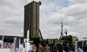 NATO cam kết bổ sung hệ thống phòng không cho Ukraine