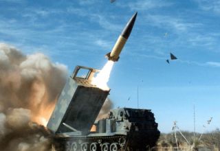 Mỹ bí mật chuyển tên lửa ATACMS tầm xa tới 300km cho Ukraine
