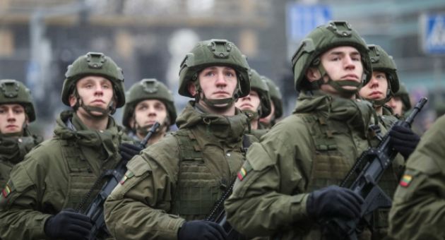 Thành viên NATO tuyên bố sẵn sàng điều quân tới Ukraine